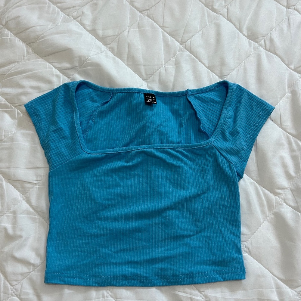 SHEIN cropped tee